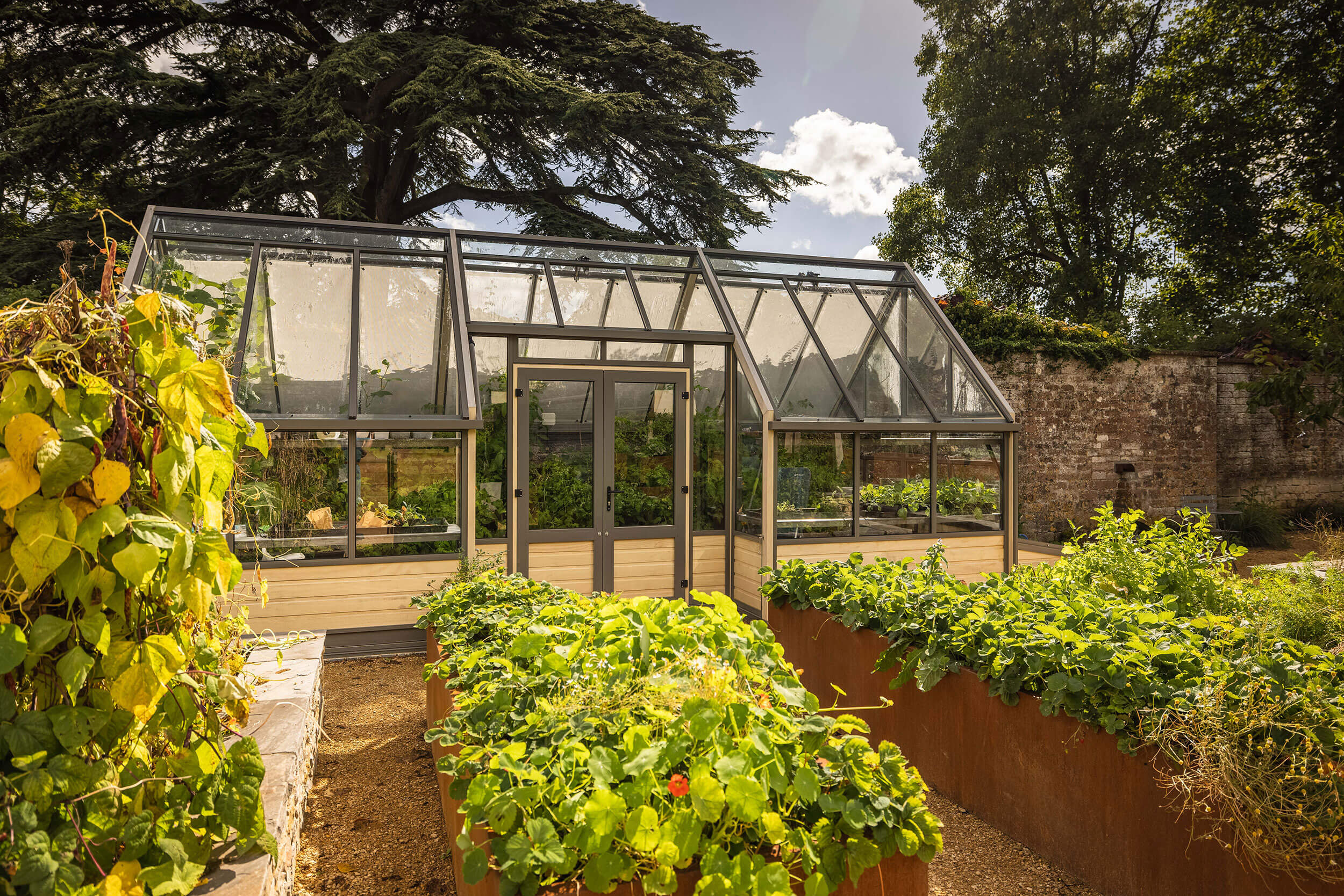 Inverse Porch Greenhouse