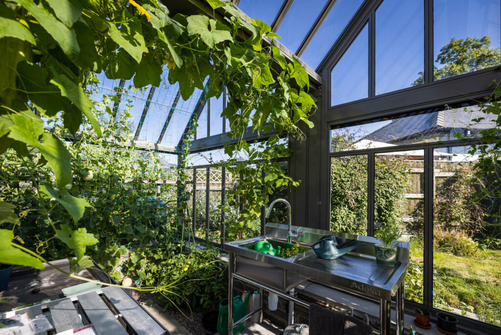 greenhouse sink