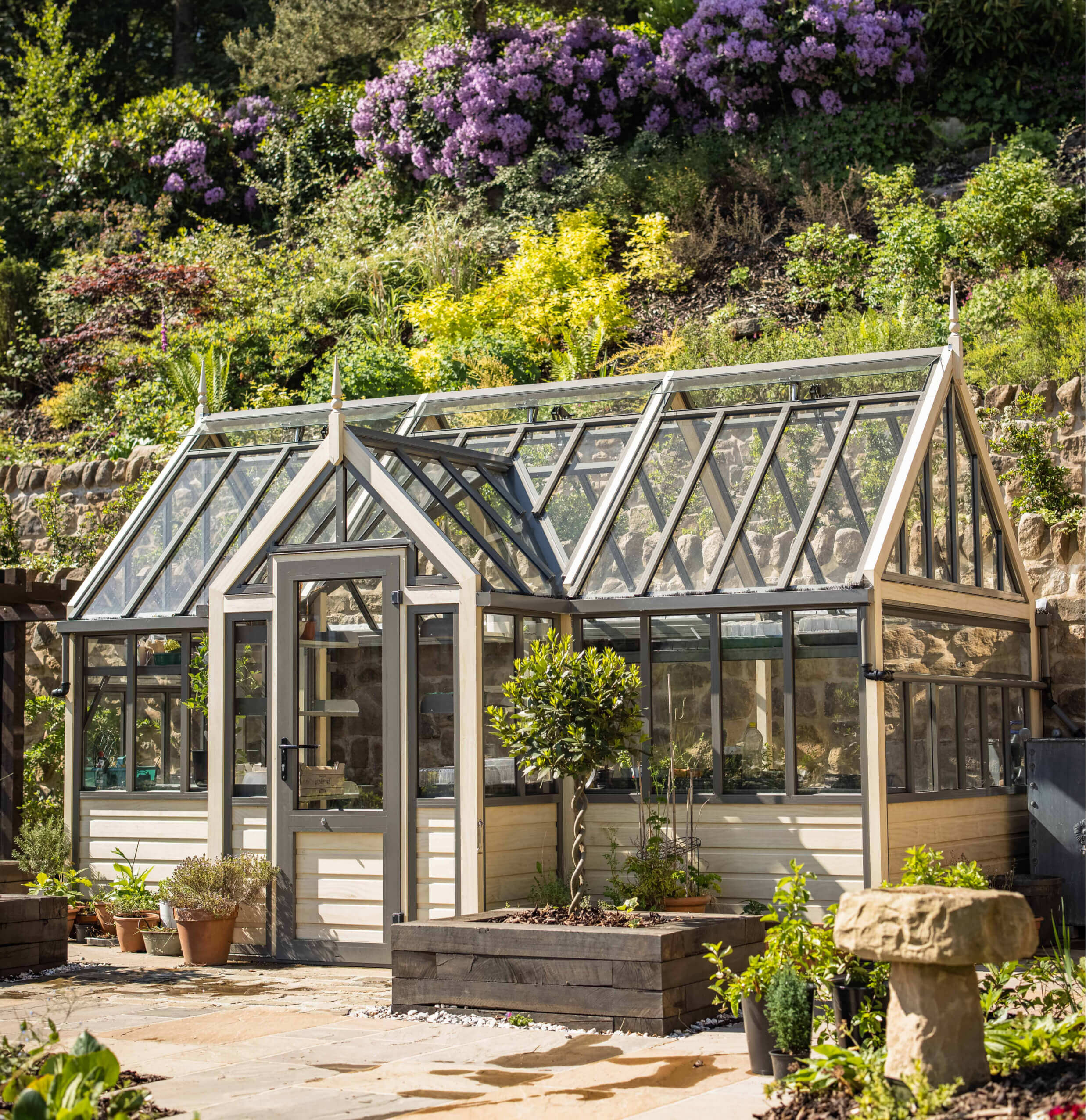 porch greenhouse abutting wall